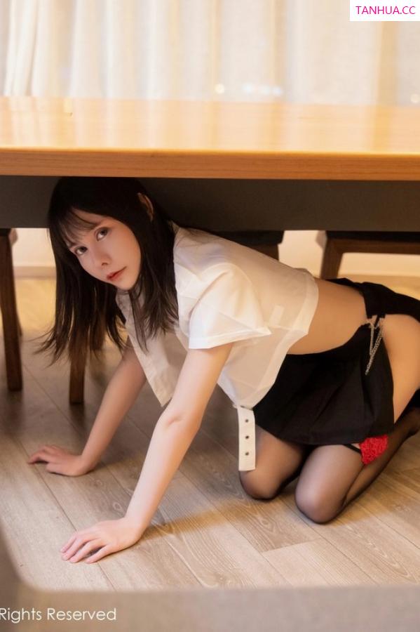   [XiuRen]高清写真图 2023.06.06 No.6862 甜佳佳 黑丝美腿第46张图片
